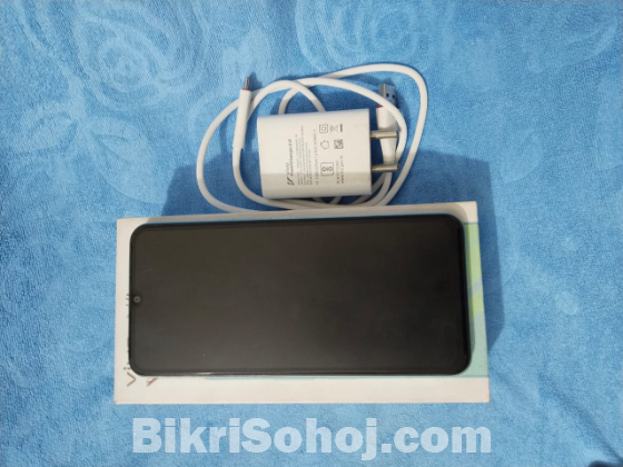 Vivo Y22